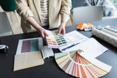 <b>一站式装饰设计与落地执行</b>